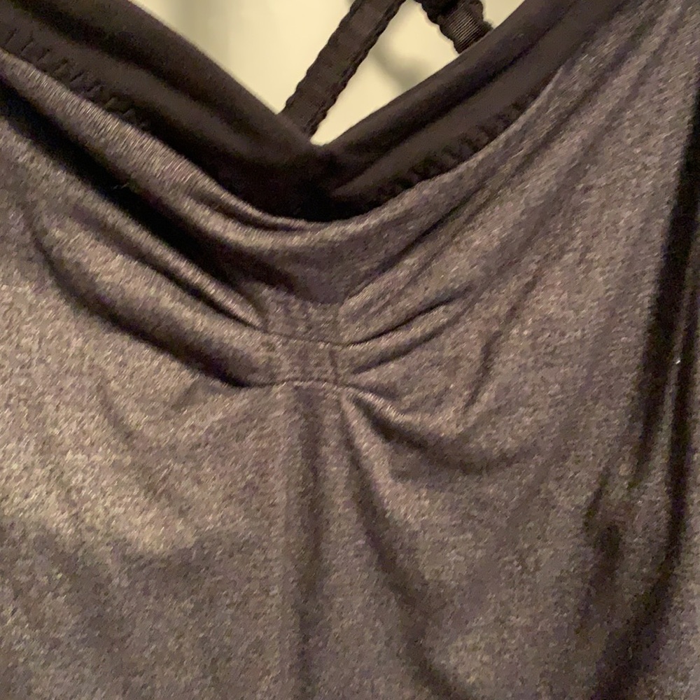 Lulu Lemon - Picture 2 of 6